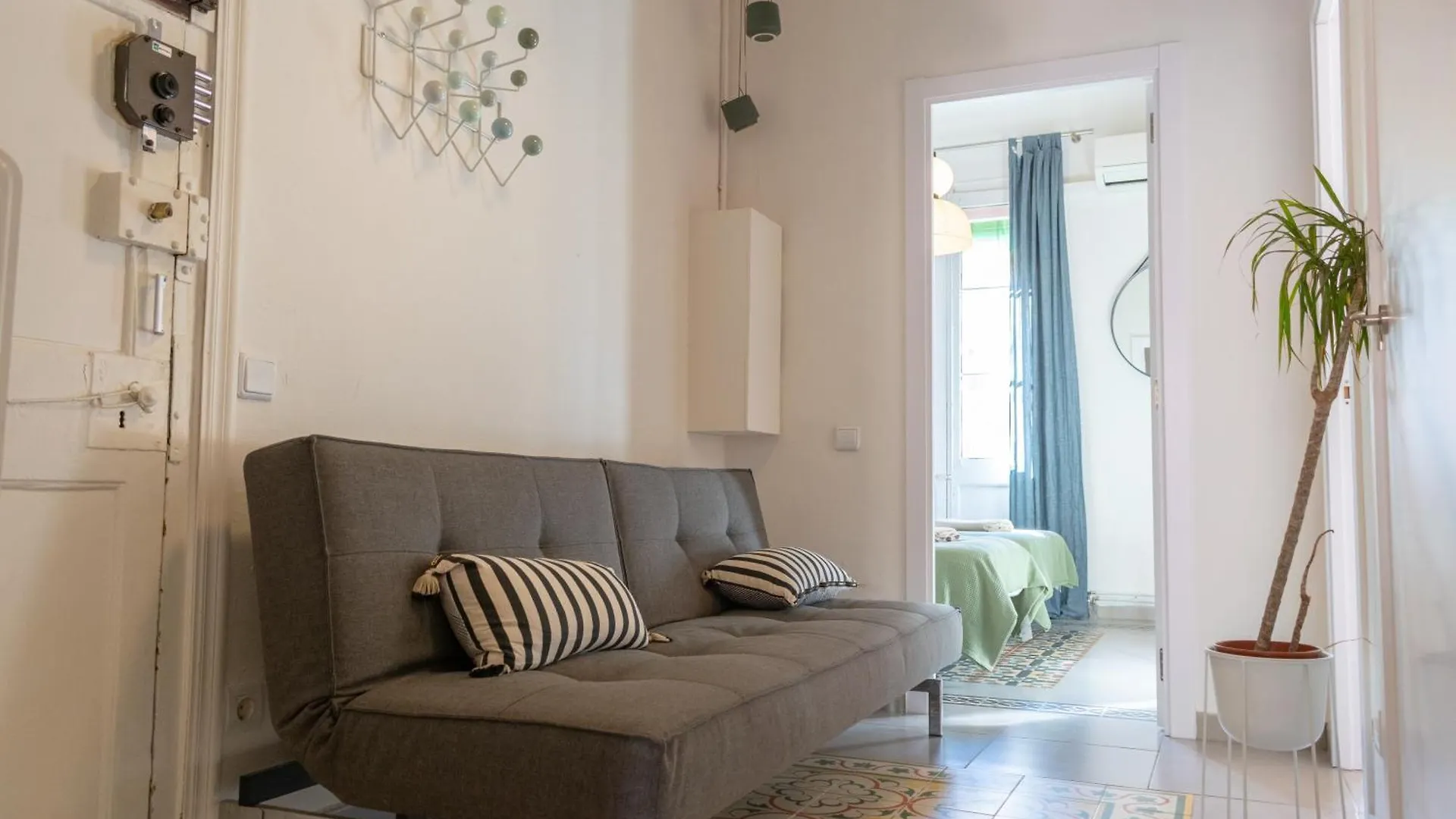Apartment Center Of Gracia By Maison Pinata Barcelona