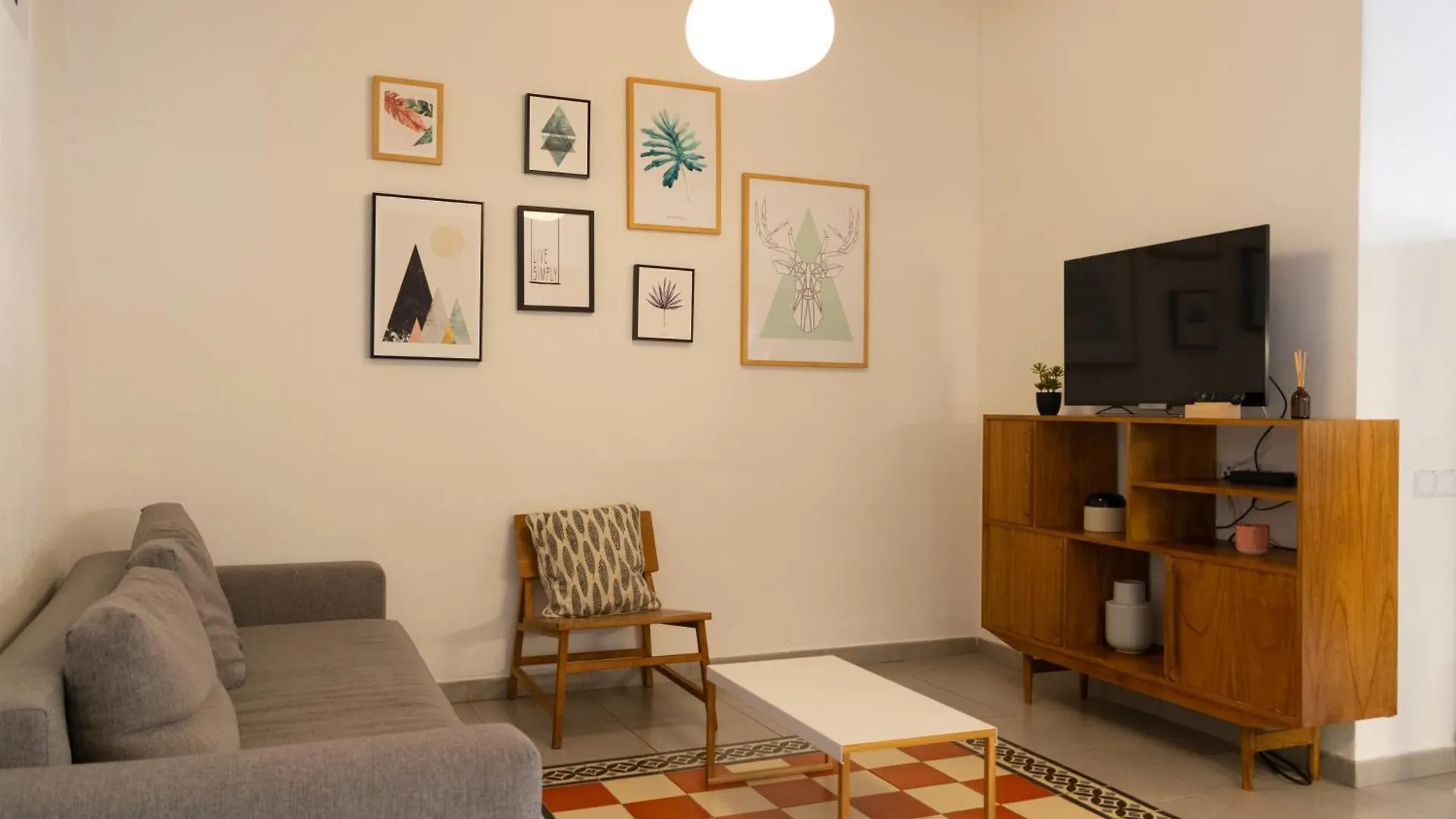 Apartment Center Of Gracia By Maison Pinata Barcelona